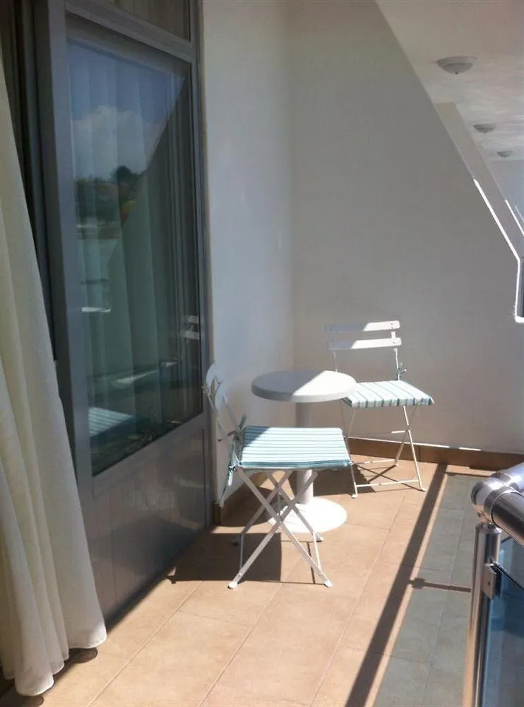 Ponz Hotel Kusadası