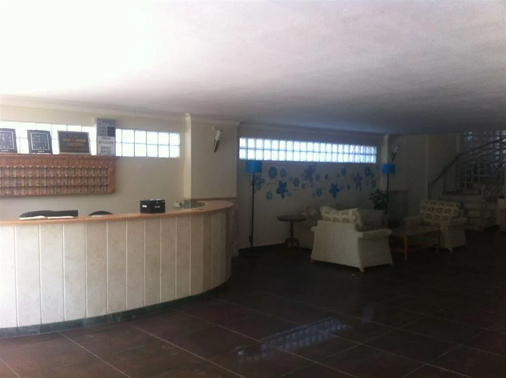 Ponz Hotel Kusadası
