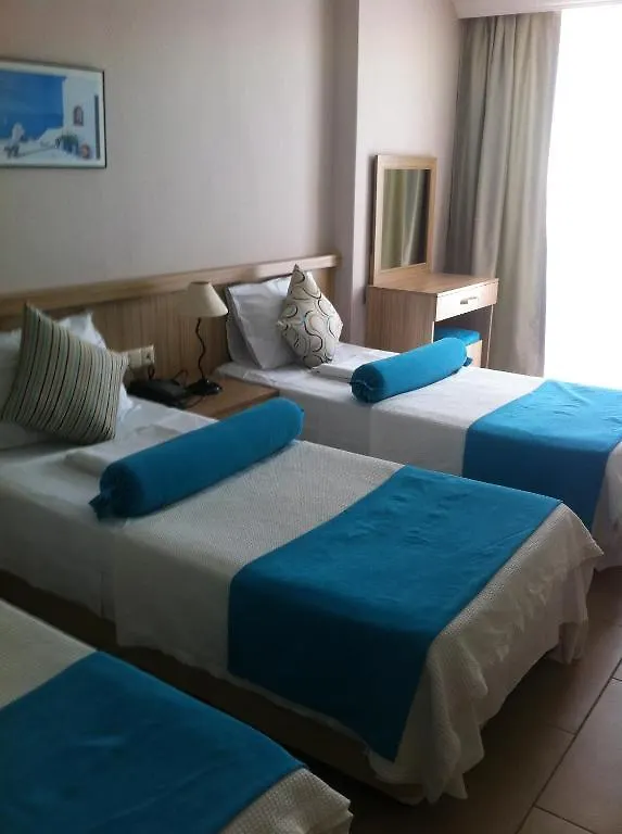 Ponz Hotel Kusadası